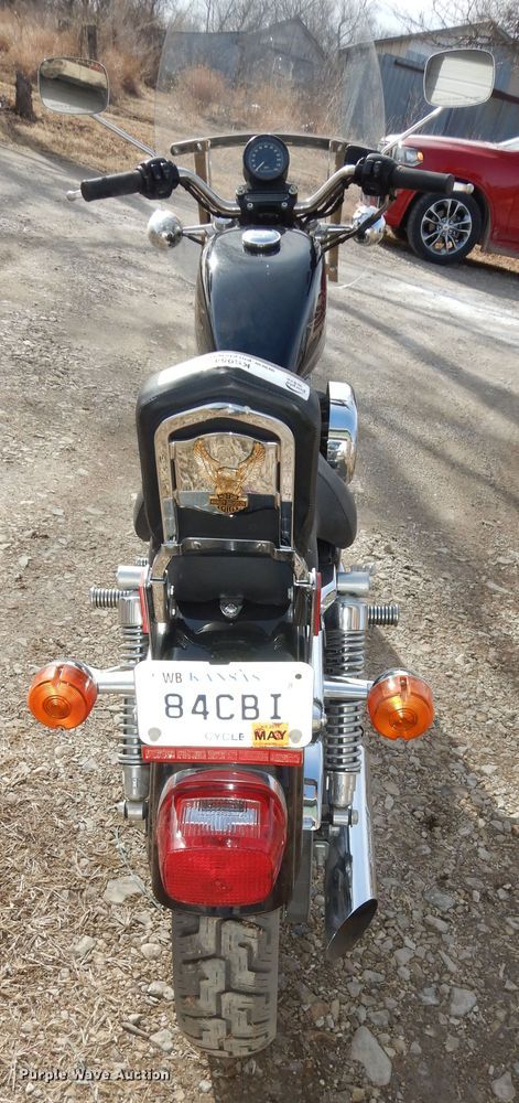 image for item KS9548 1997 Harley Davidson XLH 883  motorcycle