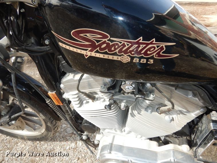 image for item KS9548 1997 Harley Davidson XLH 883  motorcycle