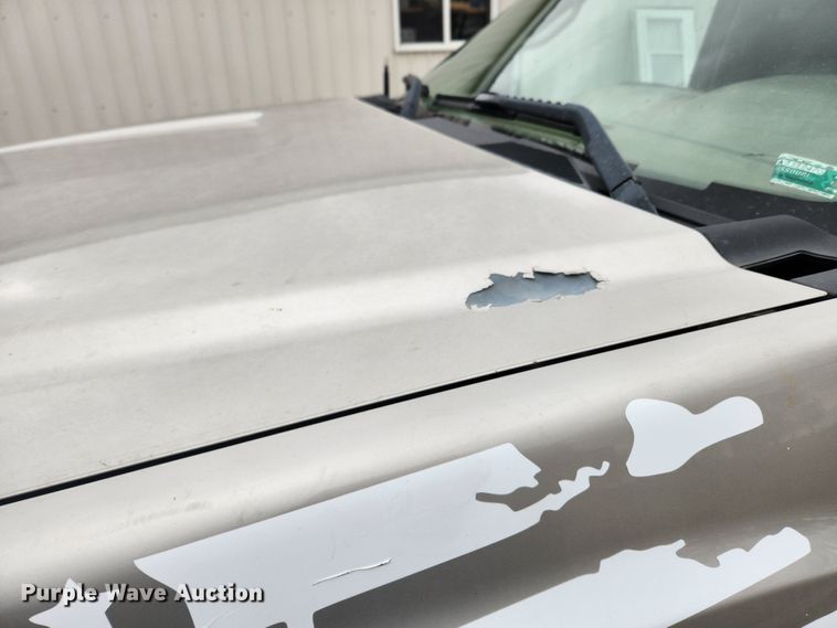 image for item KT9366 2008 GMC Sierra 2500HD  Crew Cab flatbed pickup truck