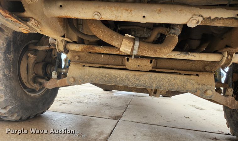 image for item KT9366 2008 GMC Sierra 2500HD  Crew Cab flatbed pickup truck