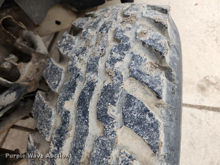 image for item KT9366 2008 GMC Sierra 2500HD  Crew Cab flatbed pickup truck