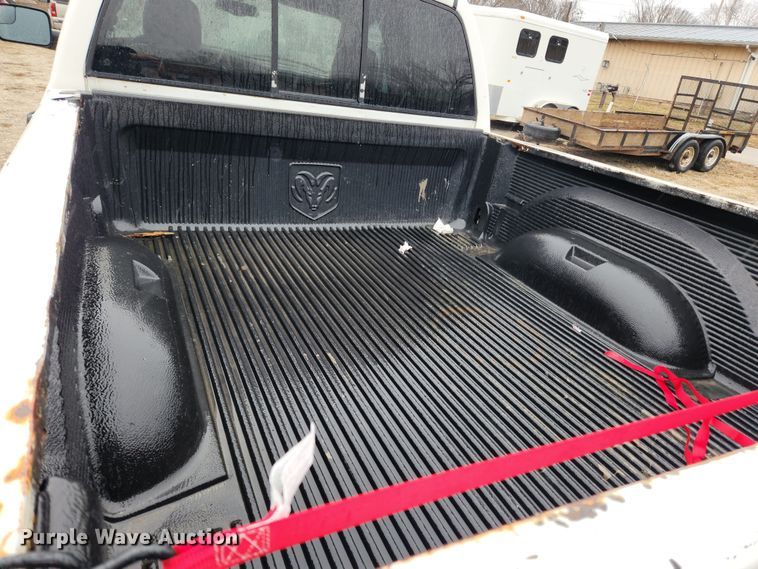 image for item KT9367 2003 Dodge Ram 2500  Quad Cab pickup truck