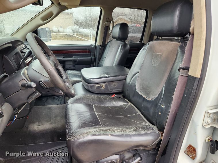 image for item KT9367 2003 Dodge Ram 2500  Quad Cab pickup truck