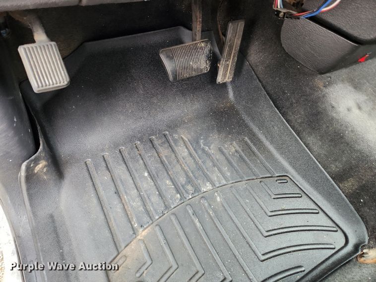 image for item KT9367 2003 Dodge Ram 2500  Quad Cab pickup truck