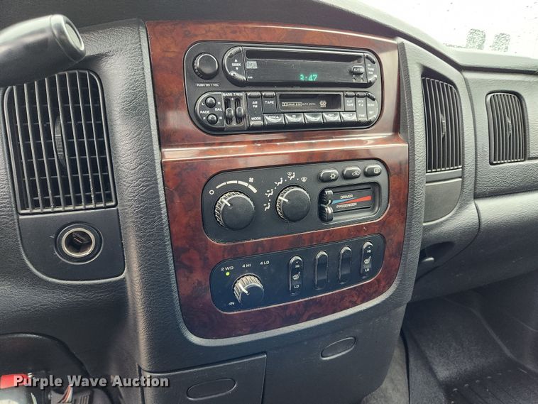 image for item KT9367 2003 Dodge Ram 2500  Quad Cab pickup truck