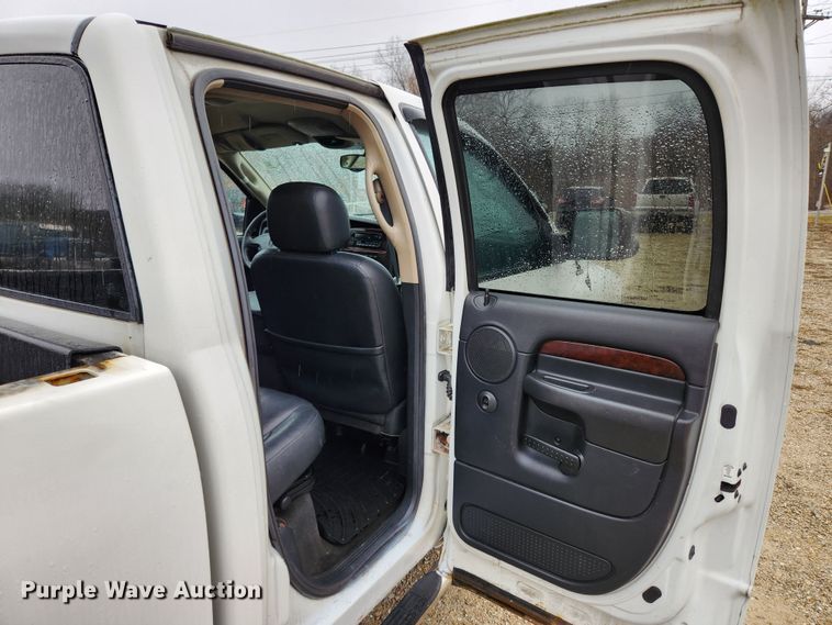 image for item KT9367 2003 Dodge Ram 2500  Quad Cab pickup truck