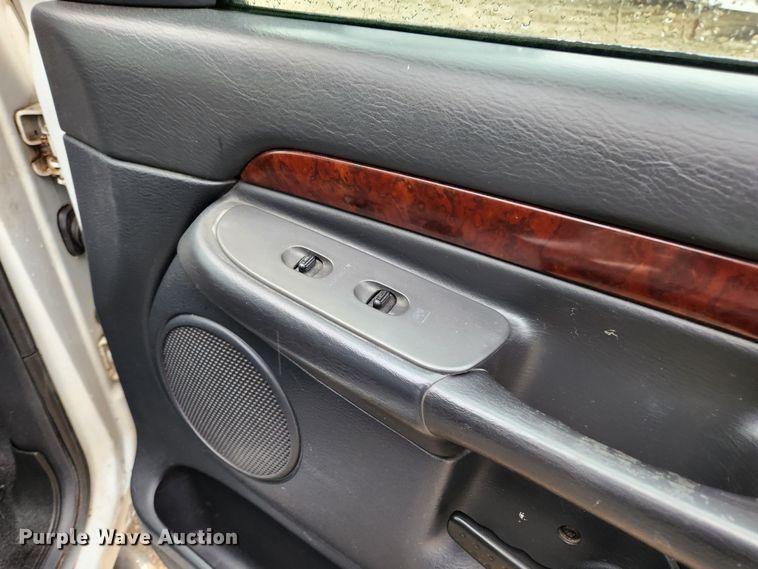 image for item KT9367 2003 Dodge Ram 2500  Quad Cab pickup truck