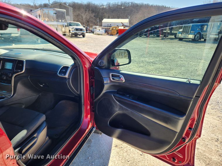 image for item KT9381 2015 Jeep Grand Cherokee Laredo  SUV