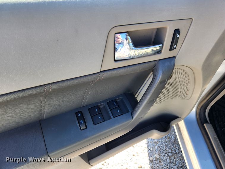 image for item KT9382 2009 Ford Focus SEL