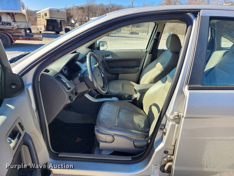 image for item KT9382 2009 Ford Focus SEL