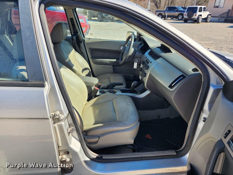 image for item KT9382 2009 Ford Focus SEL