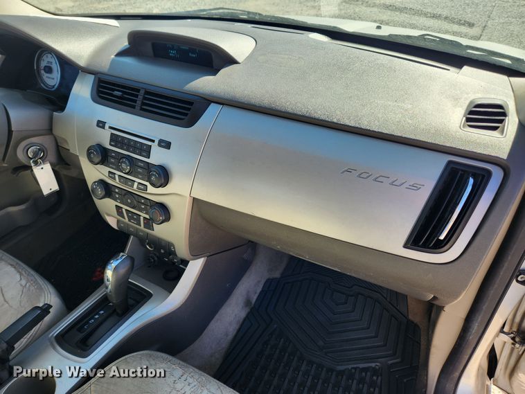 image for item KT9382 2009 Ford Focus SEL