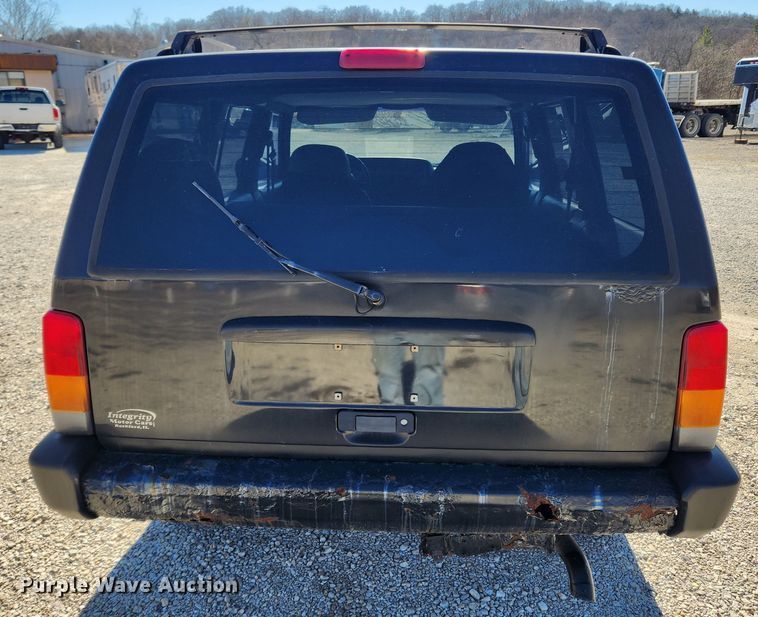 image for item KT9383 2001 Jeep Cherokee  SUV