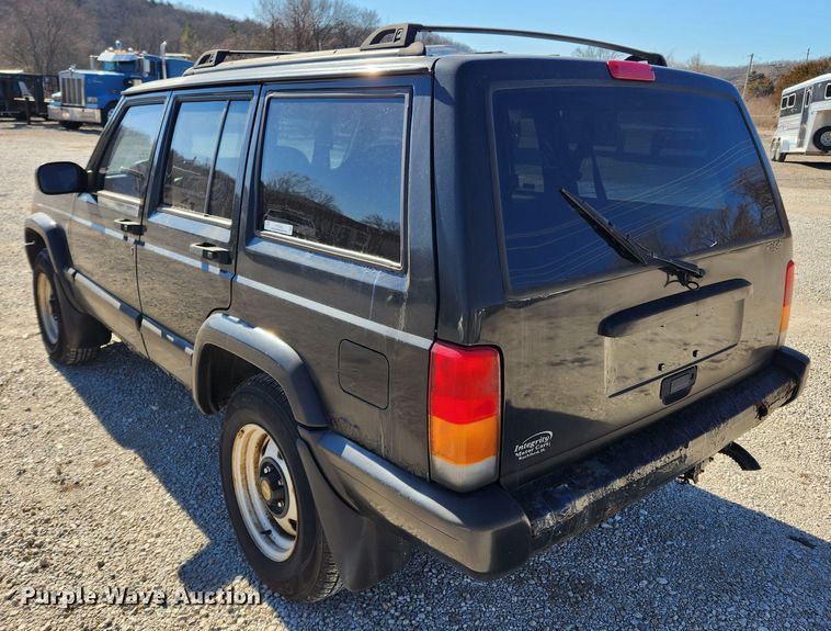 image for item KT9383 2001 Jeep Cherokee  SUV