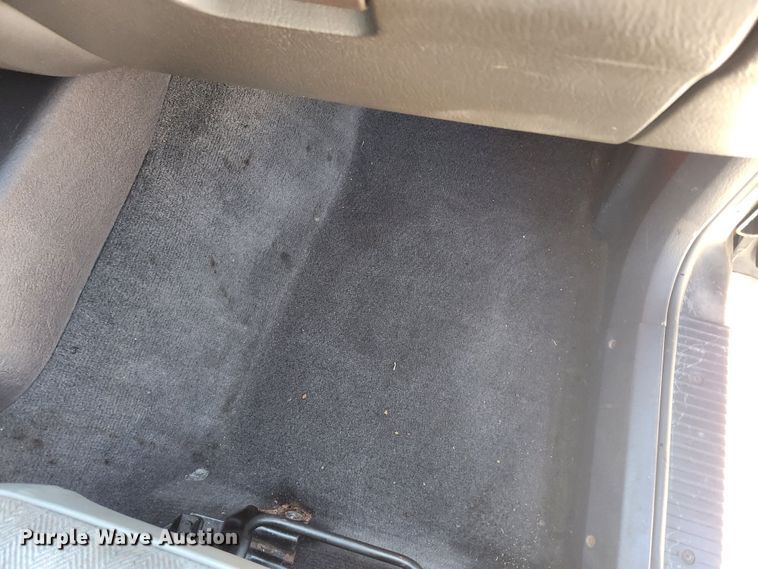 image for item KT9383 2001 Jeep Cherokee  SUV