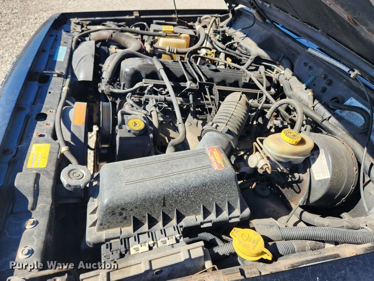 image for item KT9383 2001 Jeep Cherokee  SUV