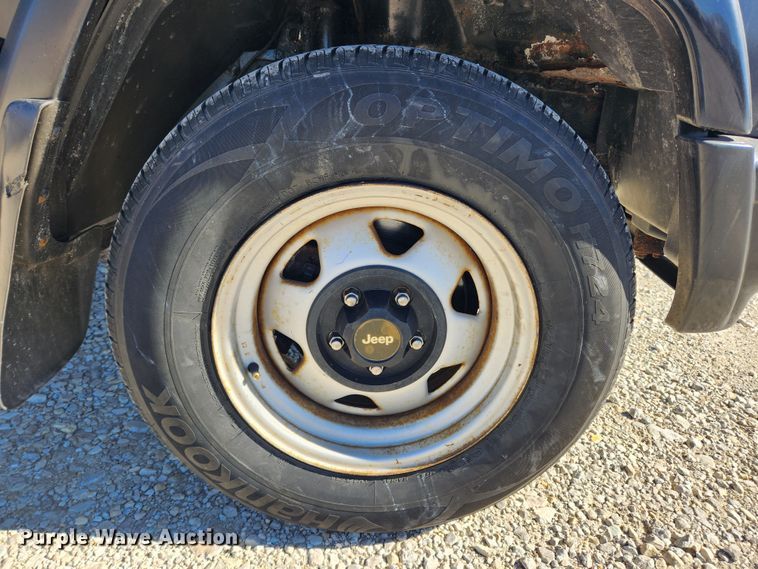 image for item KT9383 2001 Jeep Cherokee  SUV