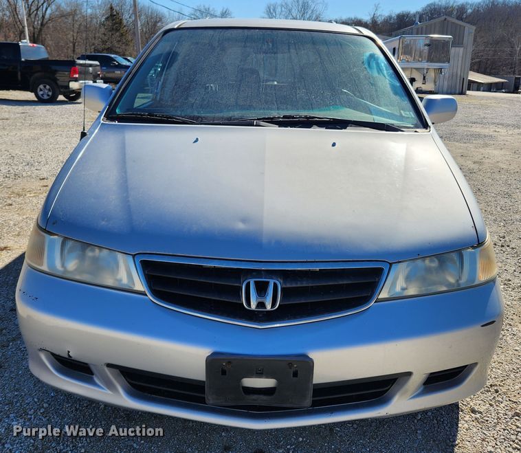 image for item KT9384 2004 Honda Odyssey  van