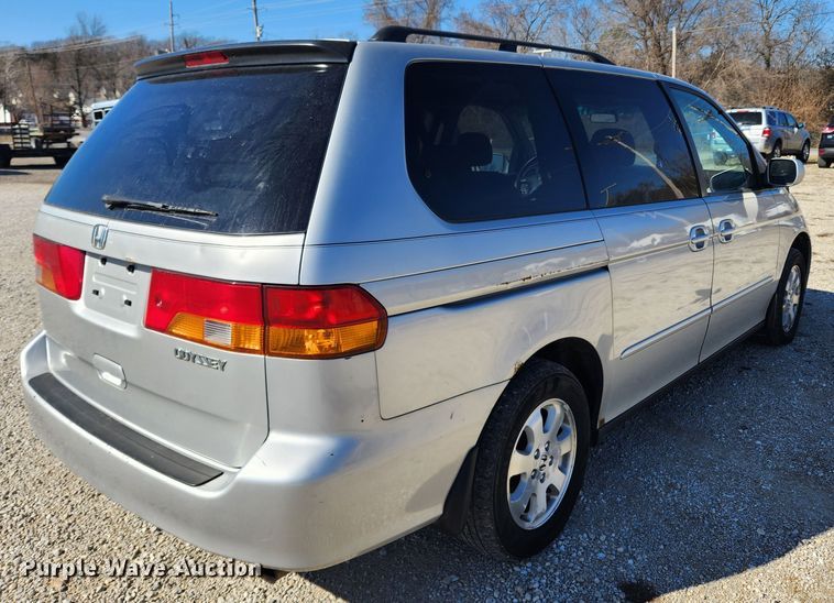 image for item KT9384 2004 Honda Odyssey  van