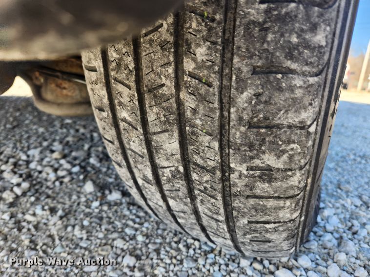 image for item KT9384 2004 Honda Odyssey  van