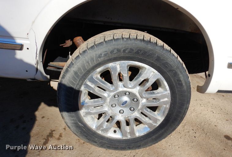 image for item KU9745 2012 Ford F150 Platinum  SuperCrew pickup truck