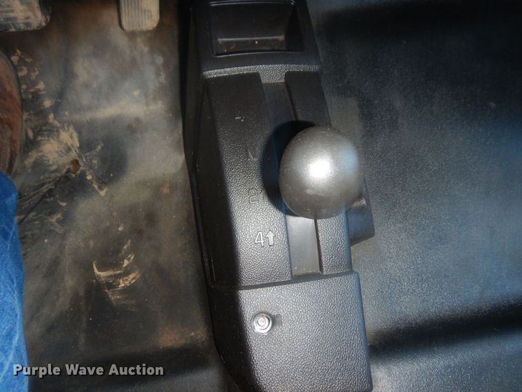 image for item KU9746 2016 Chevrolet Silverado 3500HD  Crew Cab pickup truck