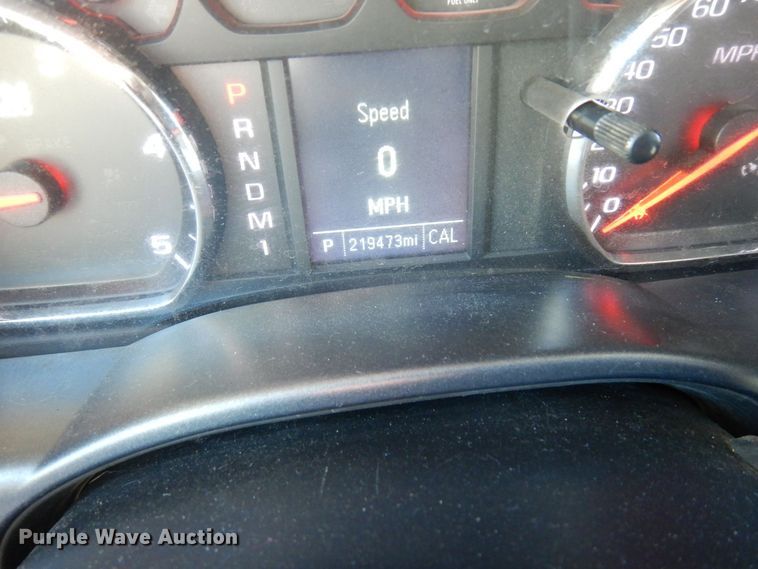 image for item KU9746 2016 Chevrolet Silverado 3500HD  Crew Cab pickup truck