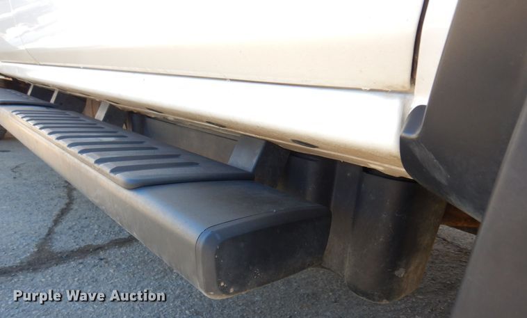 image for item KU9746 2016 Chevrolet Silverado 3500HD  Crew Cab pickup truck