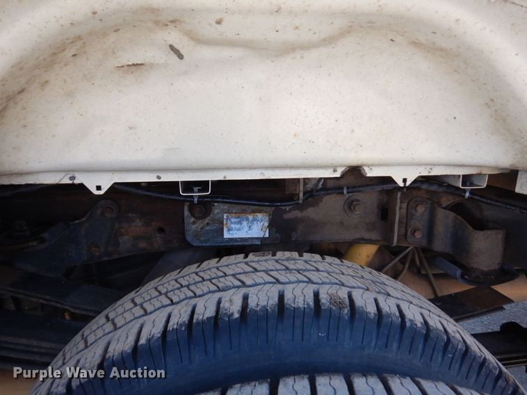 image for item KU9746 2016 Chevrolet Silverado 3500HD  Crew Cab pickup truck