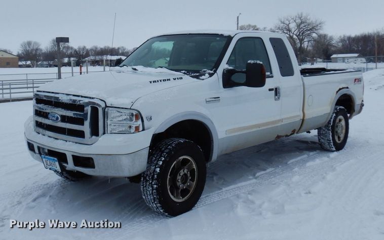 image for item KU9773 2005 Ford F250 Super Duty  SuperCab pickup truck