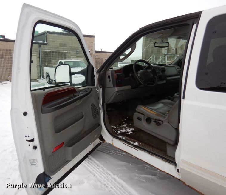 image for item KU9773 2005 Ford F250 Super Duty  SuperCab pickup truck