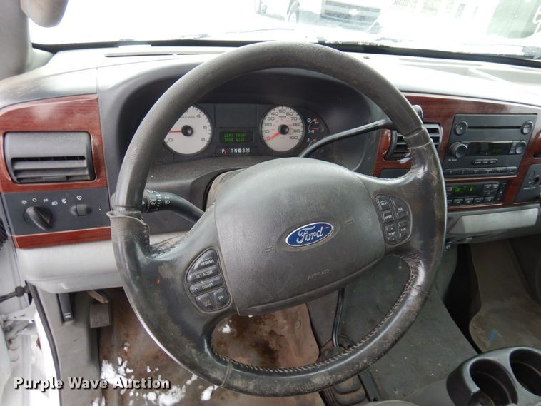 image for item KU9773 2005 Ford F250 Super Duty  SuperCab pickup truck