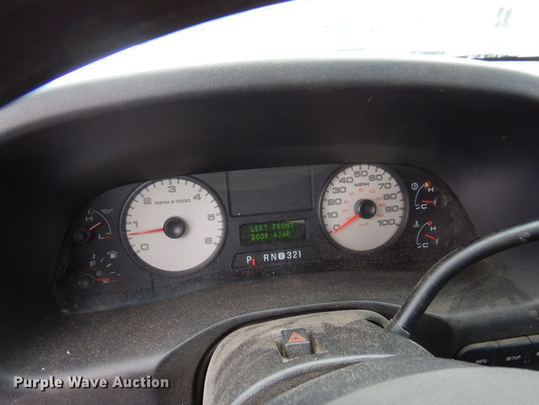 image for item KU9773 2005 Ford F250 Super Duty  SuperCab pickup truck