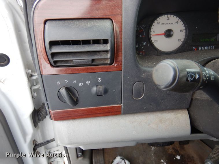 image for item KU9773 2005 Ford F250 Super Duty  SuperCab pickup truck