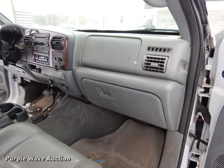 image for item KU9773 2005 Ford F250 Super Duty  SuperCab pickup truck