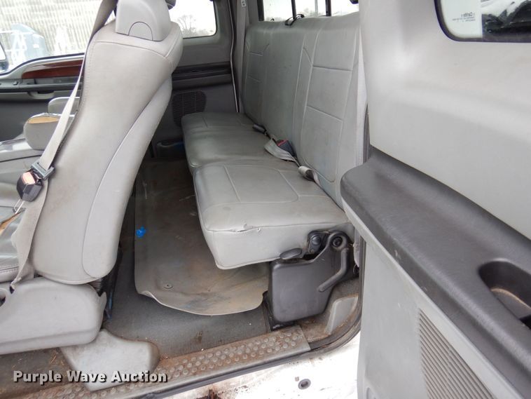 image for item KU9773 2005 Ford F250 Super Duty  SuperCab pickup truck