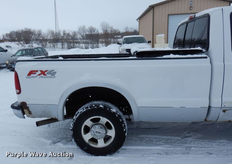 image for item KU9773 2005 Ford F250 Super Duty  SuperCab pickup truck