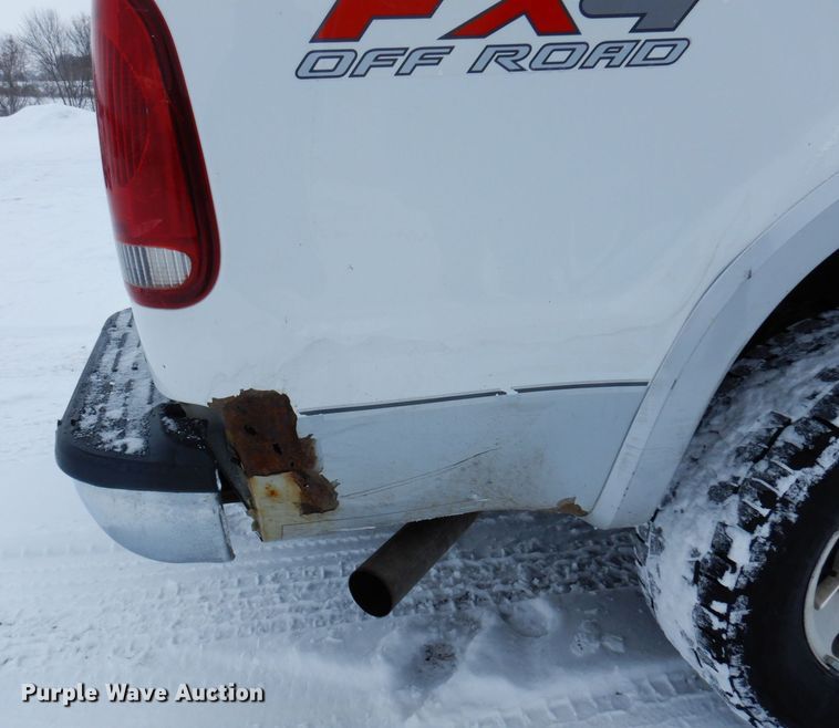 image for item KU9773 2005 Ford F250 Super Duty  SuperCab pickup truck