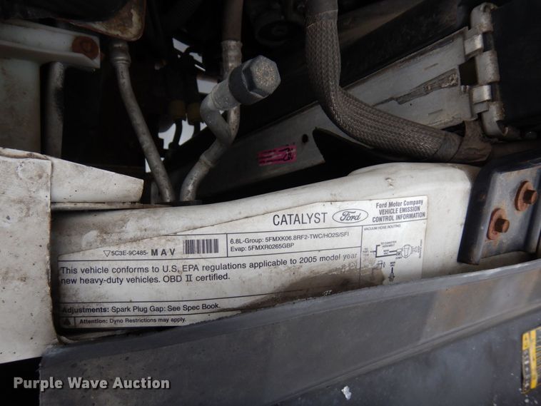 image for item KU9773 2005 Ford F250 Super Duty  SuperCab pickup truck