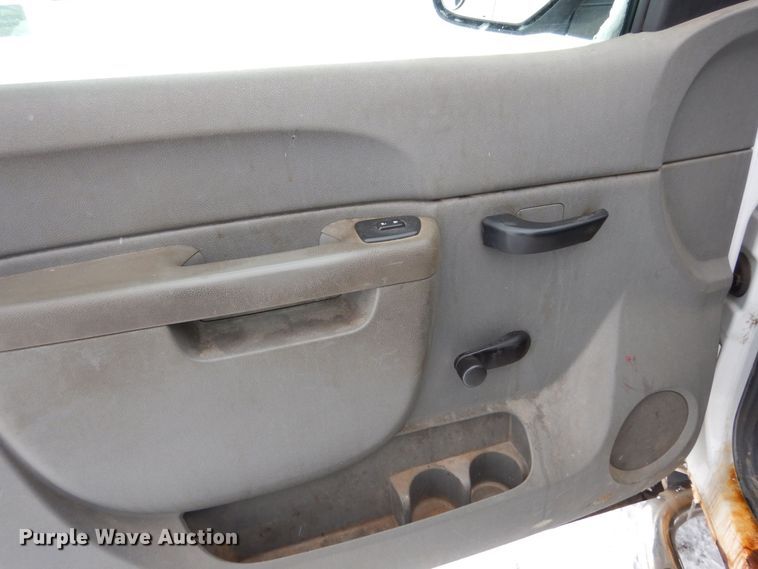 image for item KU9774 2011  Chevrolet Silverado 1500  pickup truck