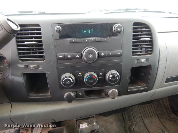 image for item KU9774 2011  Chevrolet Silverado 1500  pickup truck