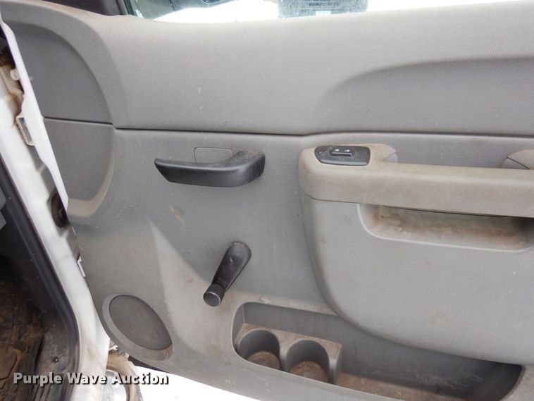 image for item KU9774 2011  Chevrolet Silverado 1500  pickup truck