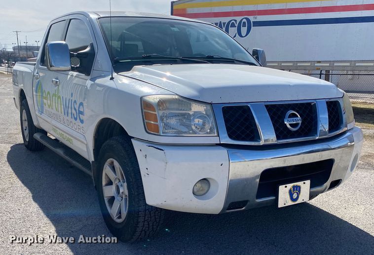 image for item KV9727 2005 Nissan Titan  Crew Cab pickup truck