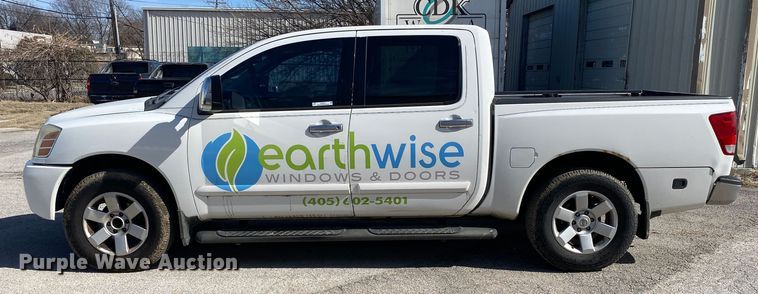 image for item KV9727 2005 Nissan Titan  Crew Cab pickup truck