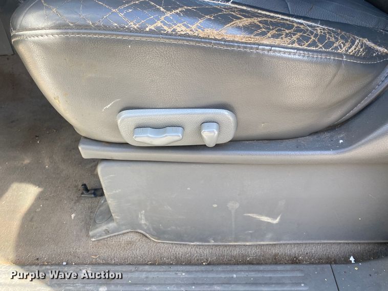 image for item KV9727 2005 Nissan Titan  Crew Cab pickup truck