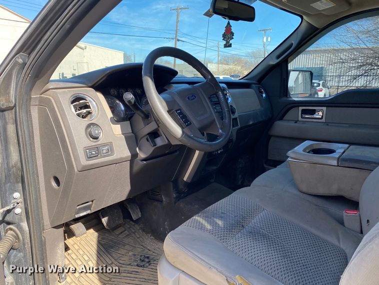 image for item KV9728 2010 Ford F150  SuperCrew pickup truck