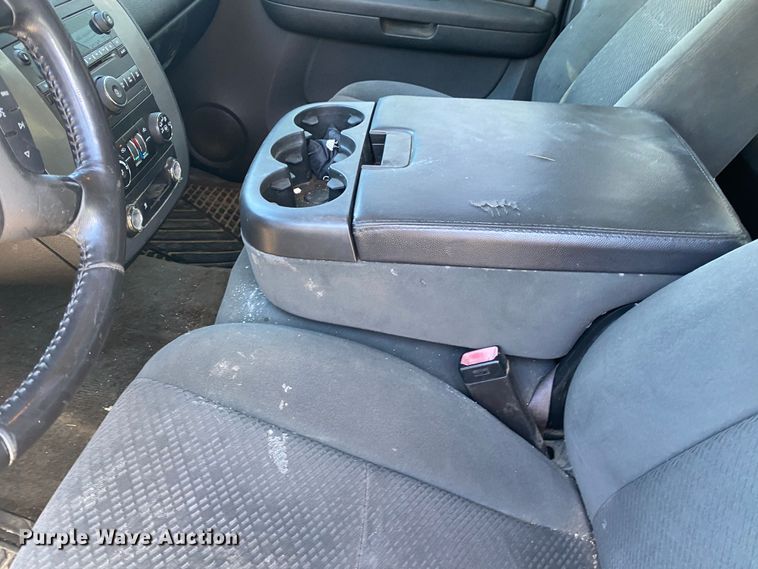 image for item KV9729 2008 Chevrolet Avalanche  Crew Cab pickup truck