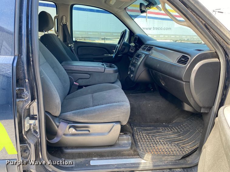 image for item KV9729 2008 Chevrolet Avalanche  Crew Cab pickup truck