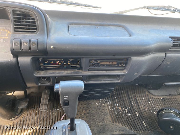 image for item KV9732 2007 Isuzu NQR  box truck