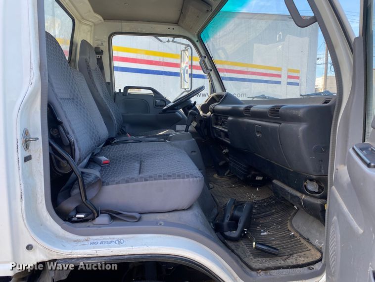 image for item KV9732 2007 Isuzu NQR  box truck